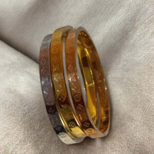 Luxury-Inspired Unisex Designer Engraved Bangle Set – Gold, Rose Gold & Silver Tones – High-Gloss Stainless Steel