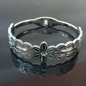 Radiant Bloom Silver-Tone Floral Cutout Bangle Bracelet for Women